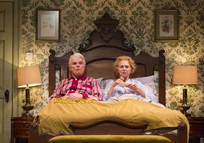 Malcolm Ingram as Ernest, Patricia Hodges as Delia in 'Bedroom Farce'