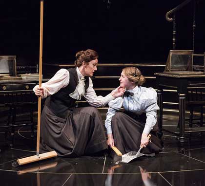 Julia Brothers as Williamina Fleming, Alexis Bronkovic as Henrietta Leavitt in 'Silent Sky'