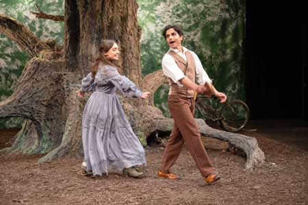 Josephine Moshiri Elwood as Clarissa, Shobhit Pias as Peter in 'Dalloway: First Love'